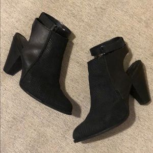 Boots with ankle strap with box!